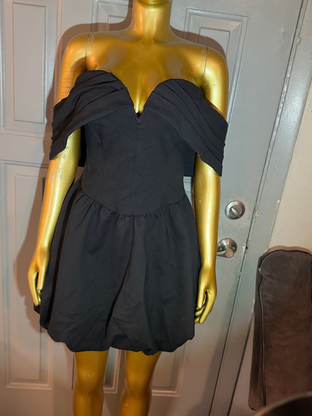 wild fable Black Off-Shoulder Sweetheart Mini Dress